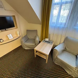 Excellent In Center 5 Min Walk From The Colonnade Апартаменты